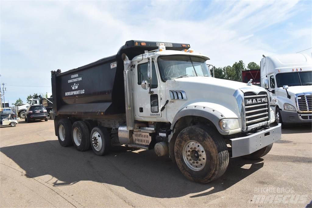 Mack GRANITE GU713 Camiões basculantes