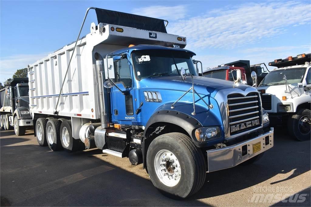 Mack GRANITE GU713 Camiões basculantes
