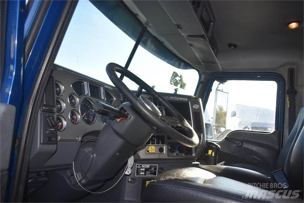 Mack GRANITE GU713 Camiões basculantes