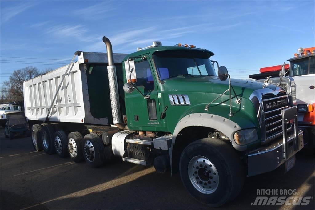 Mack GRANITE GU713 Camiões basculantes