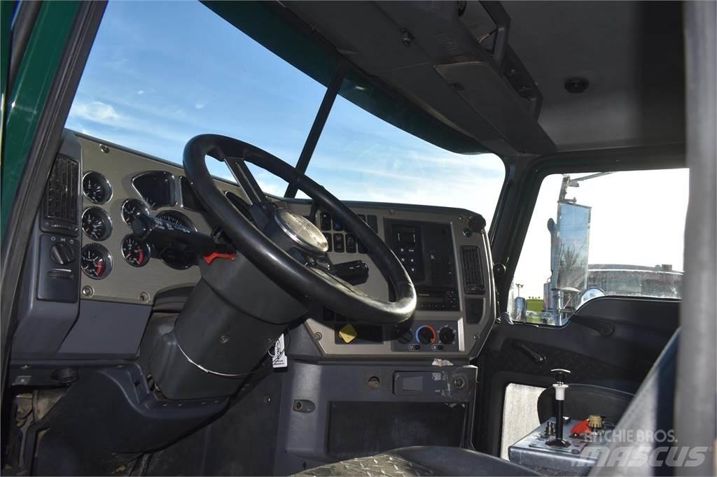 Mack GRANITE GU713 Camiões basculantes