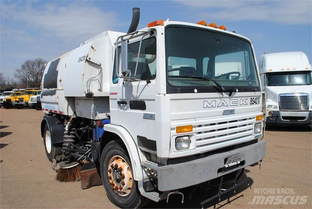 Mack MIDLINER MS250 Camiões varredores