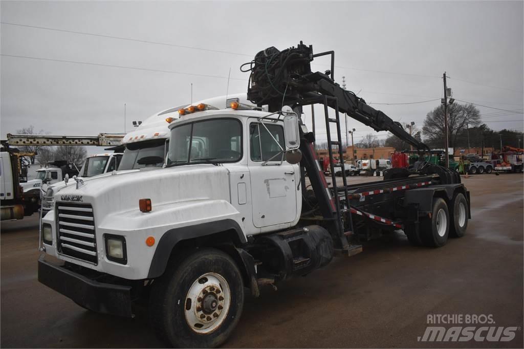 Mack RD688S Camiões grua