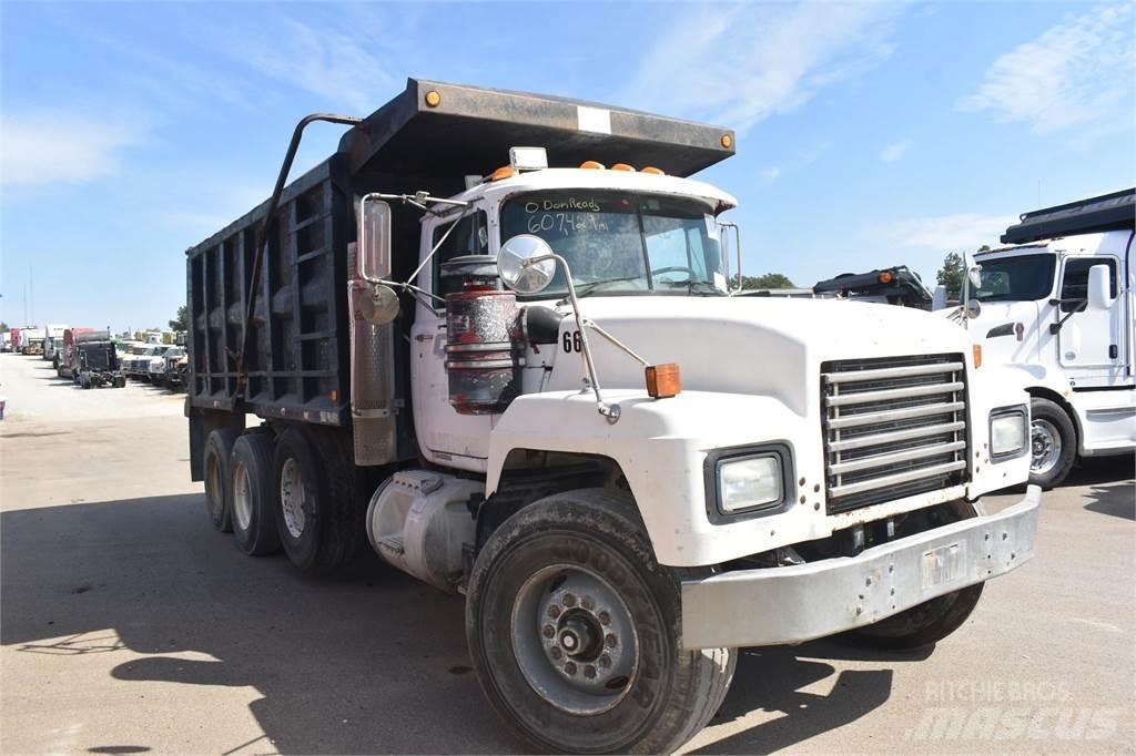 Mack RD688S Camiões basculantes