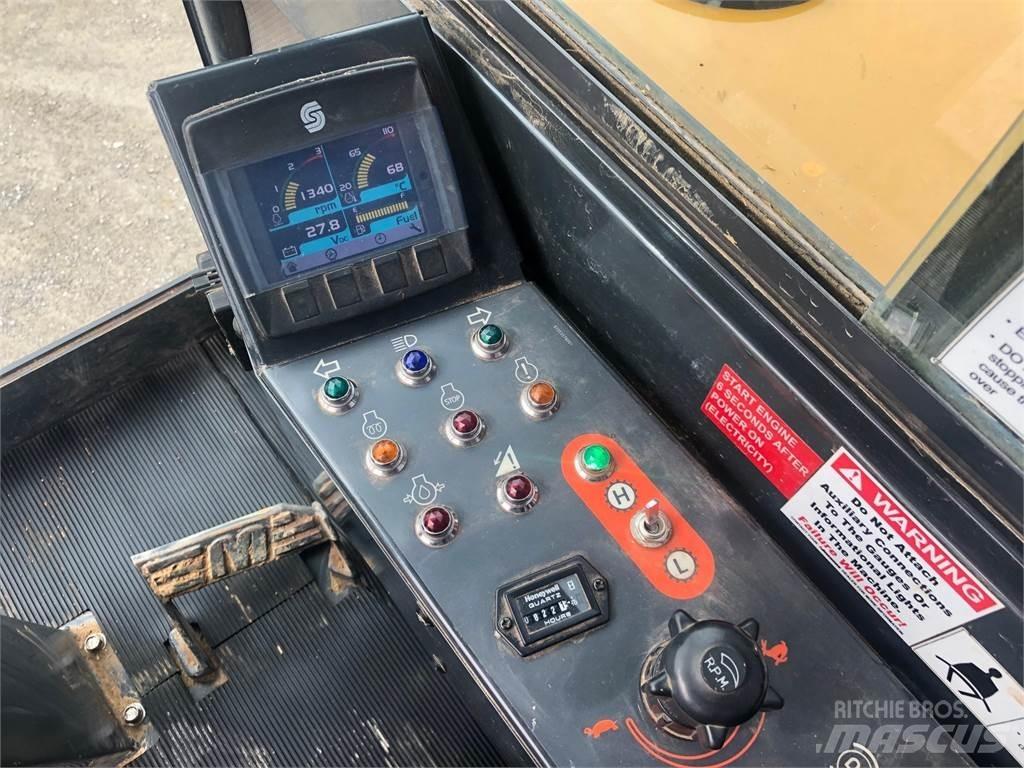 Morooka MST1500VD Dumpers de lagartas