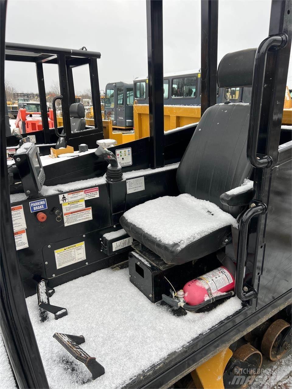 Morooka MST660VD Dumpers de lagartas
