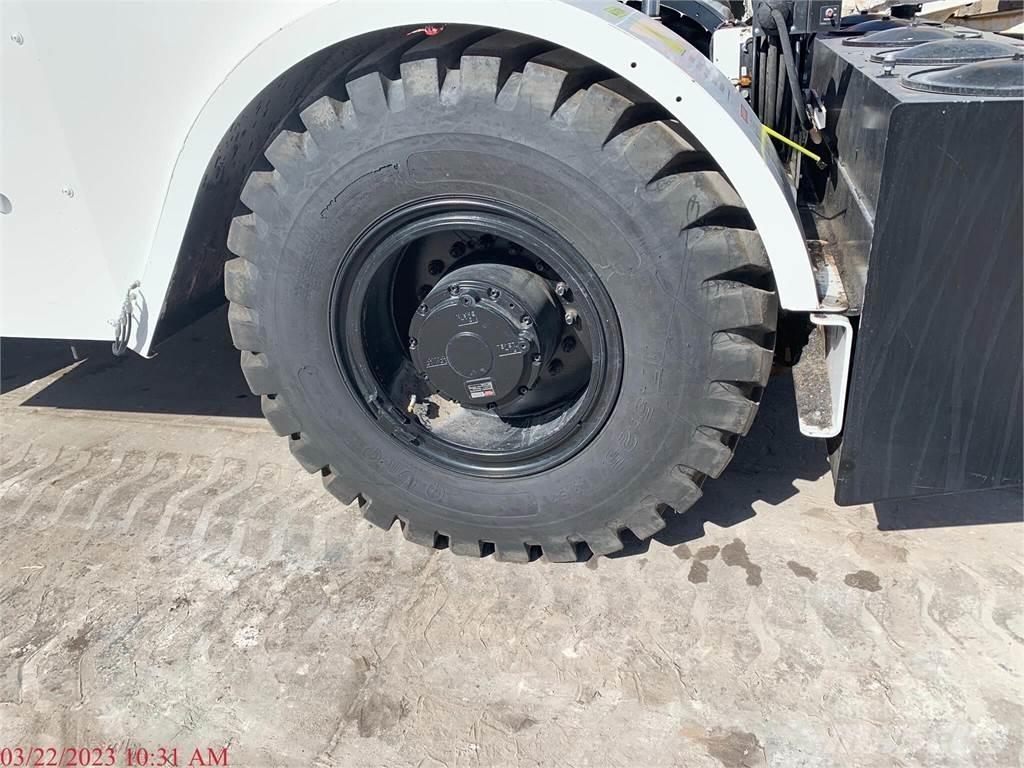 Roadtec MTV1100E Veículos transporte material