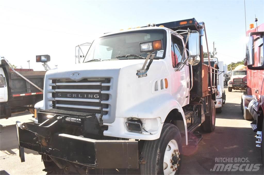 Sterling L7500 Camiões basculantes