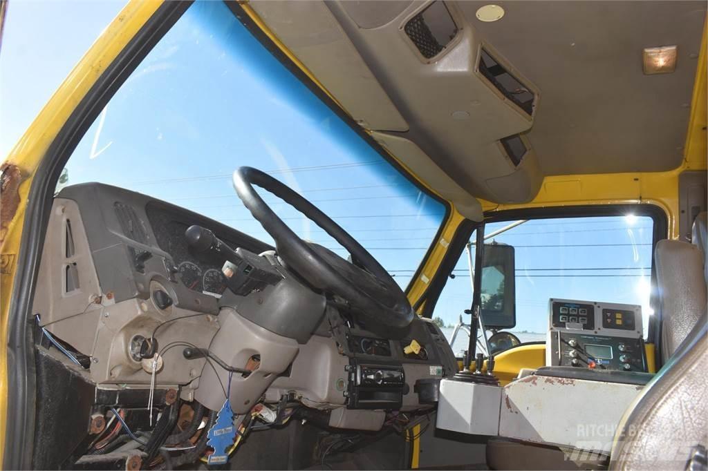 Sterling L8500 Camiões basculantes