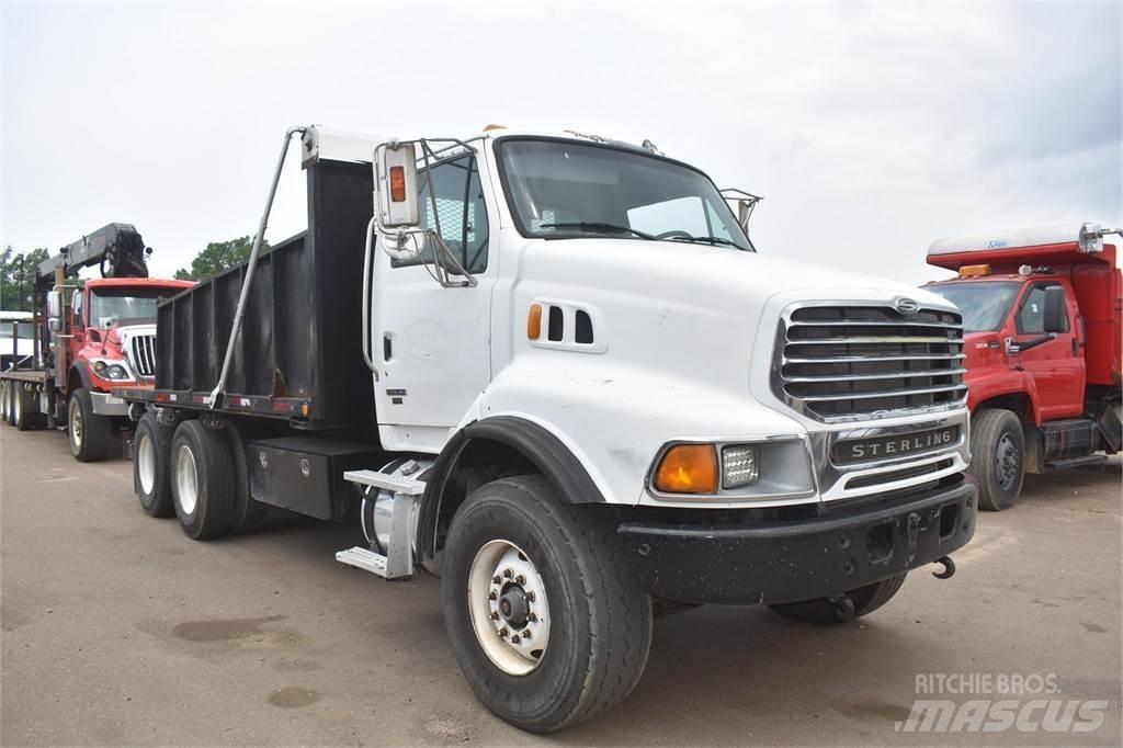 Sterling L9500 Camiões basculantes