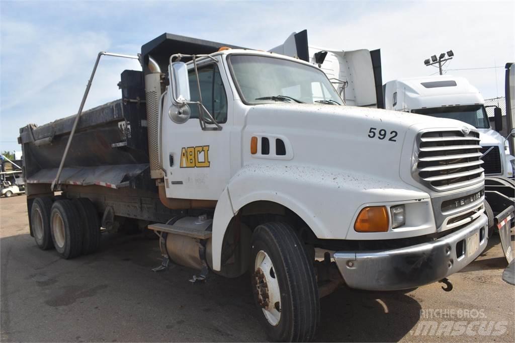 Sterling L9500 Camiões basculantes