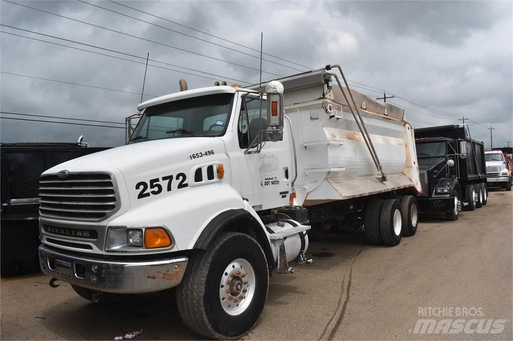 Sterling L9500 Camiões basculantes