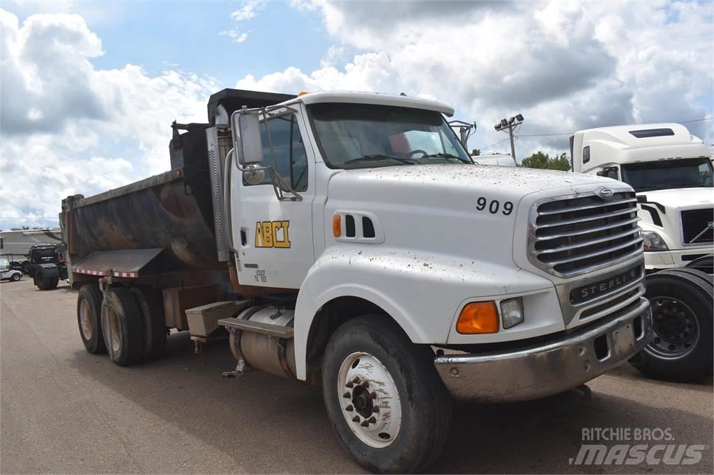 Sterling L9500 Camiões basculantes