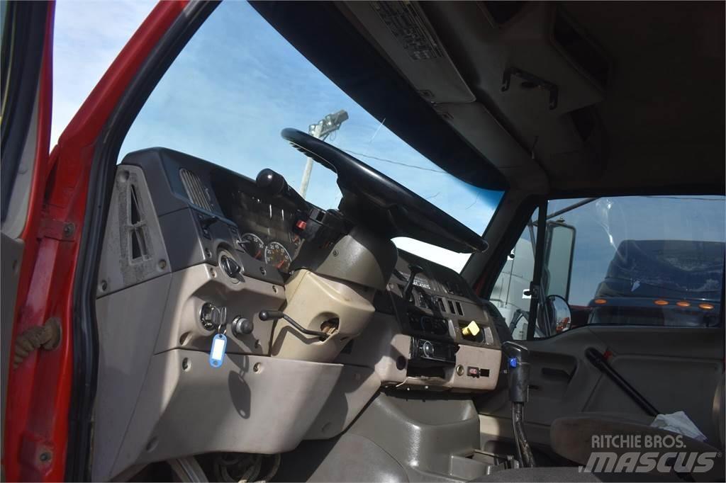 Sterling L9500 Camiões basculantes