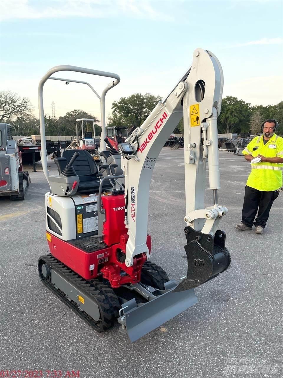 Takeuchi TB210R Mini Escavadoras <7t