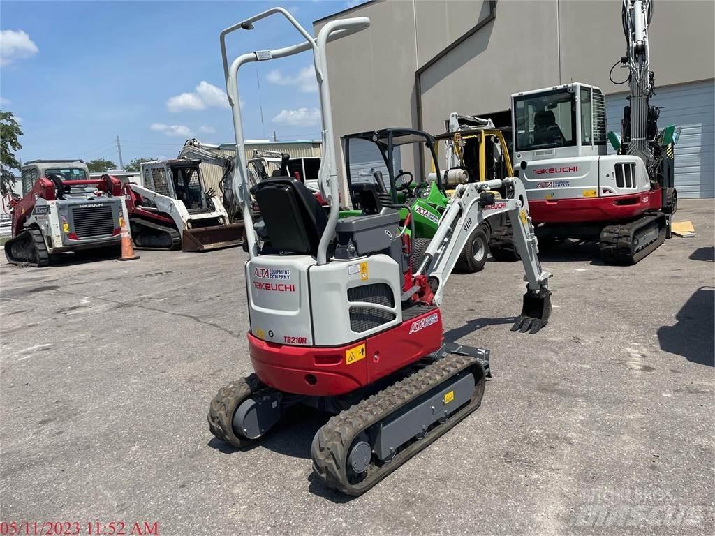 Takeuchi TB210R Mini Escavadoras <7t