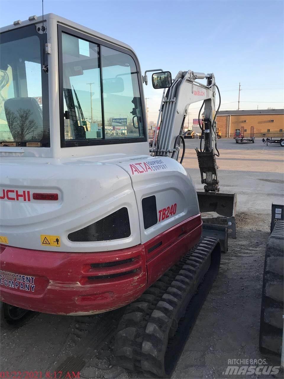 Takeuchi TB240 Mini Escavadoras <7t
