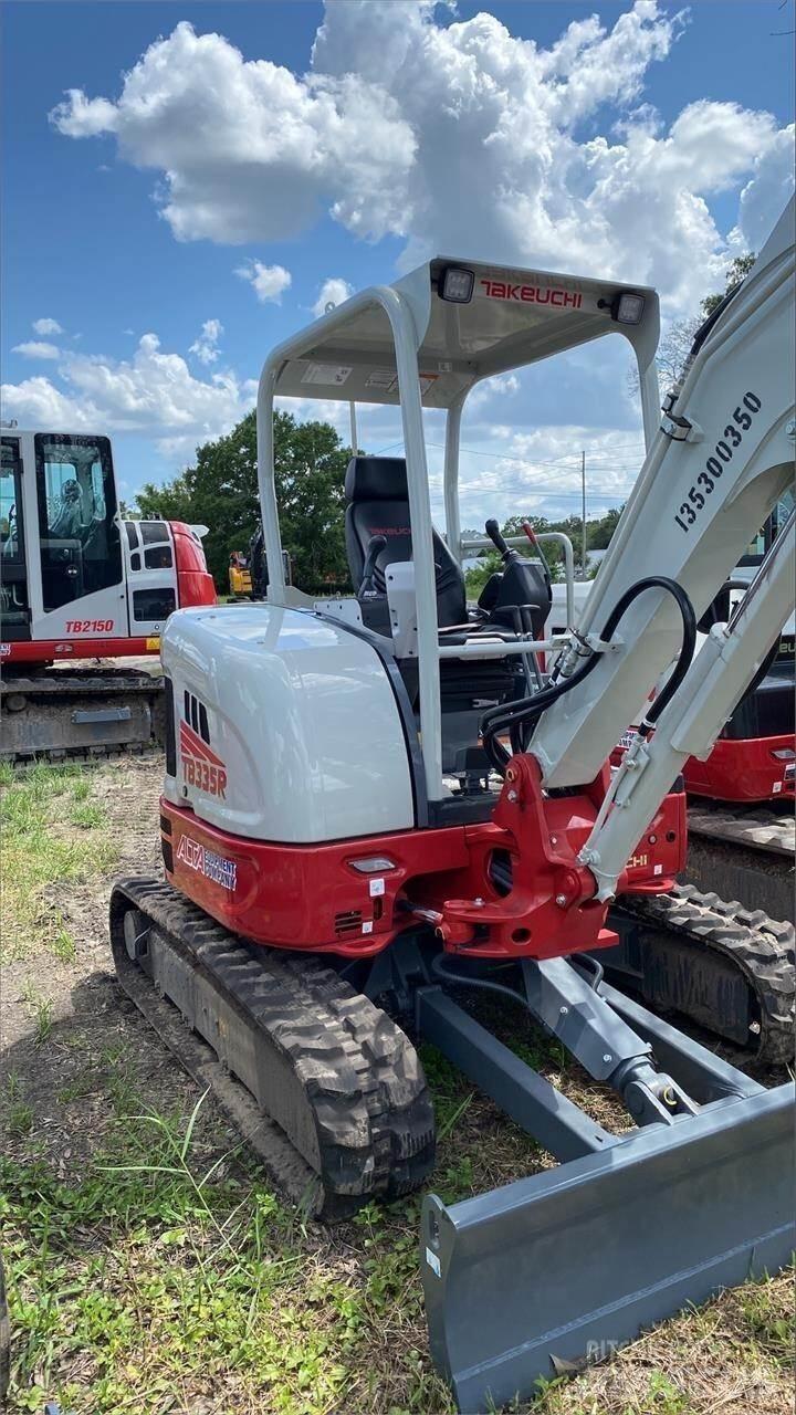 Takeuchi TB335R Mini Escavadoras <7t