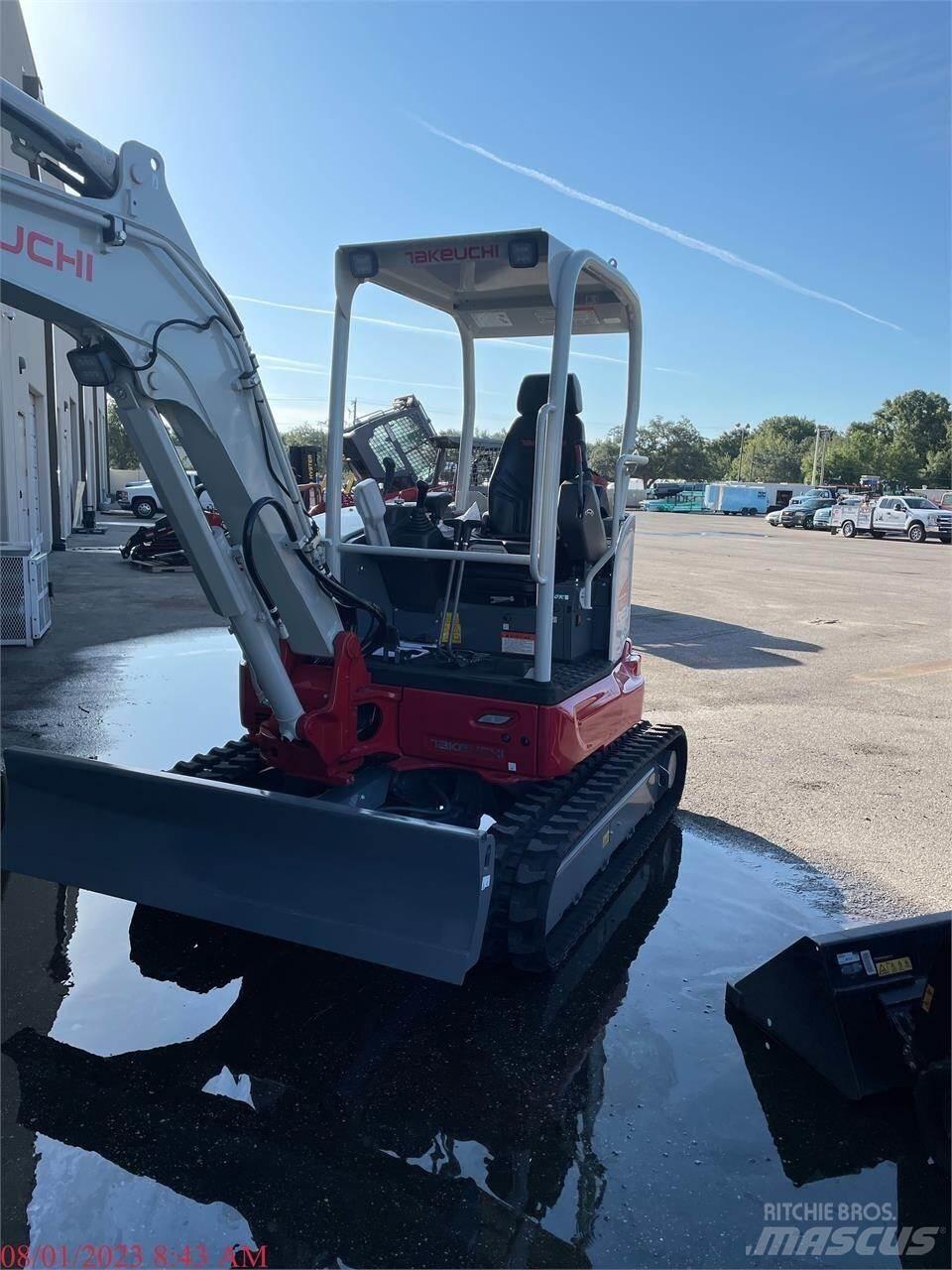 Takeuchi TB335R Mini Escavadoras <7t