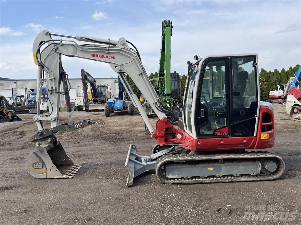 Takeuchi TB370 Escavadoras de rastos