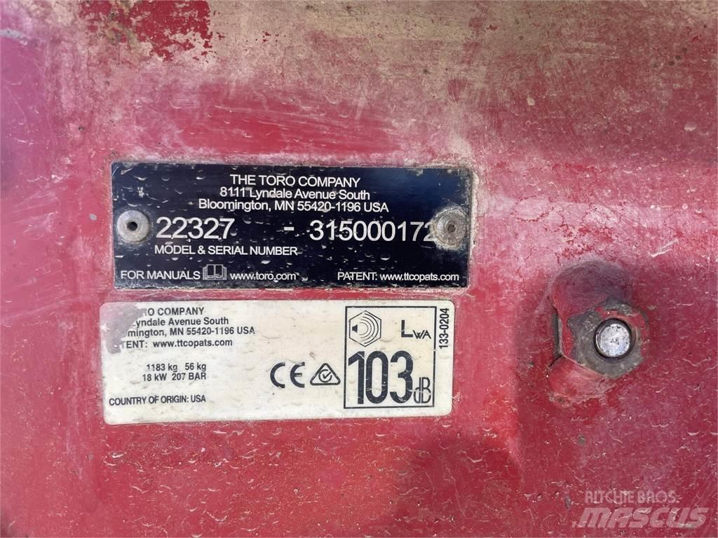 Toro DINGO TX1000N Carregadoras de direcção deslizante