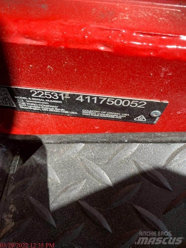 Toro DINGO TXL2000 Carregadoras de direcção deslizante