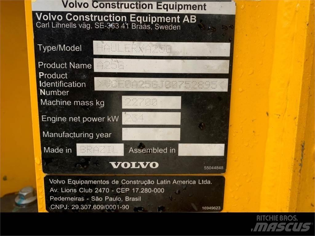 Volvo A25G Camiões articulados