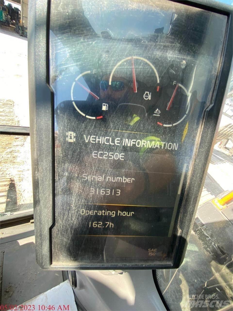 Volvo EC250EL Escavadoras de rastos
