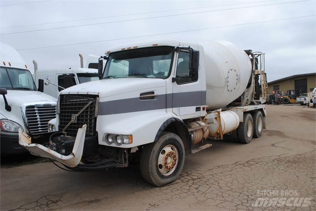 Volvo VHD64B200 Camiões de betão
