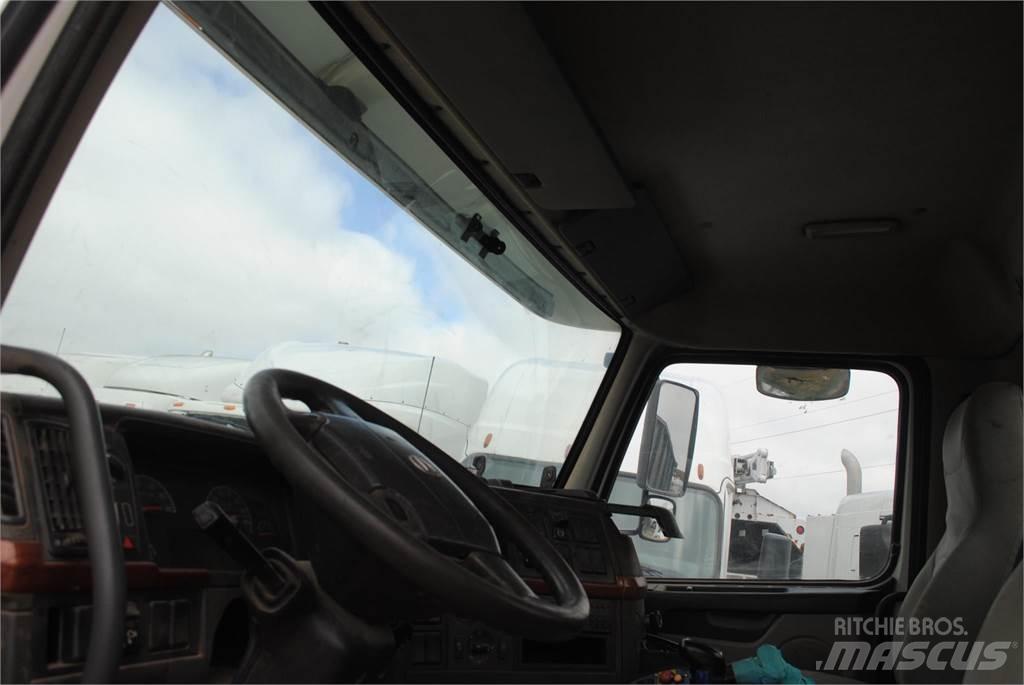 Volvo VHD64B200 Camiões de betão