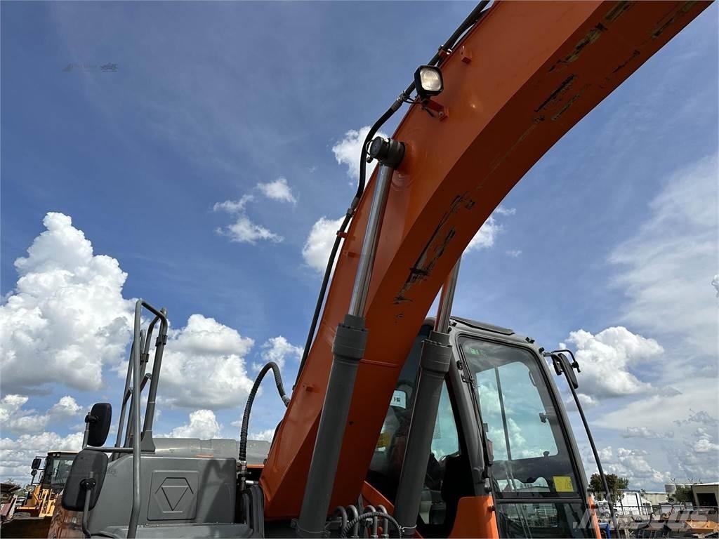 XCMG XE210CU Escavadoras de rastos
