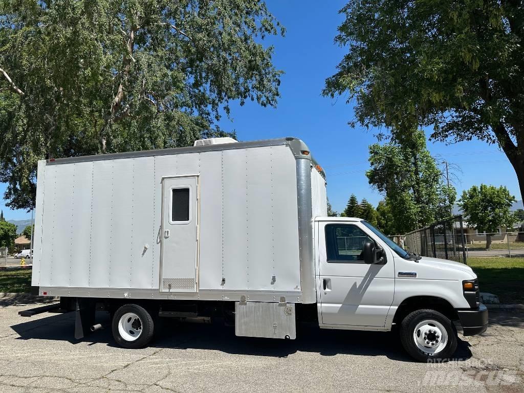 Ford E 450 SD Camiões Aspiradores Combi