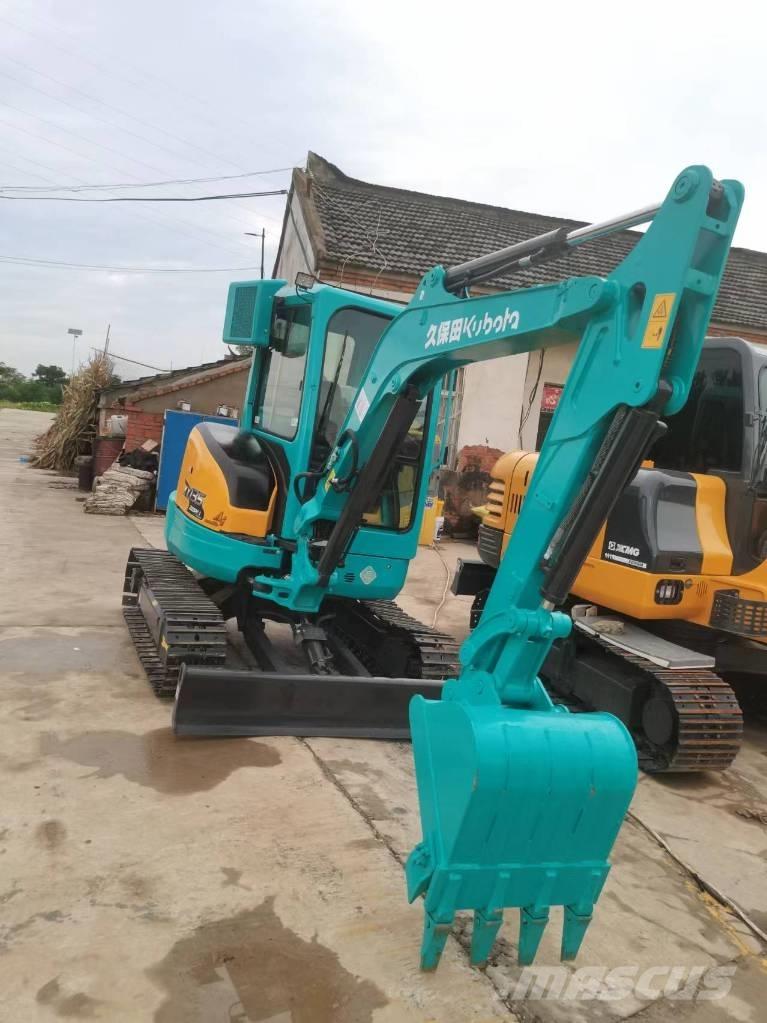 Kubota KX 135 Escavadoras de rastos