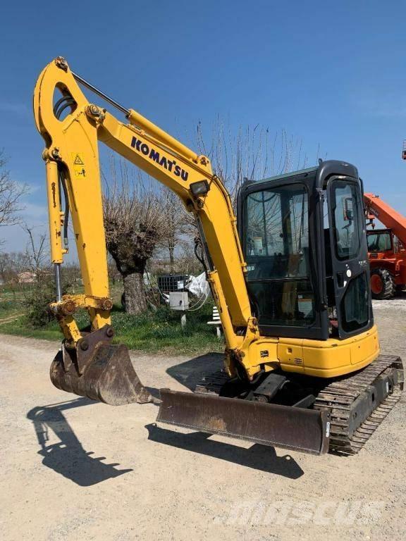 Komatsu PC 30 MR-2 Mini Escavadoras <7t