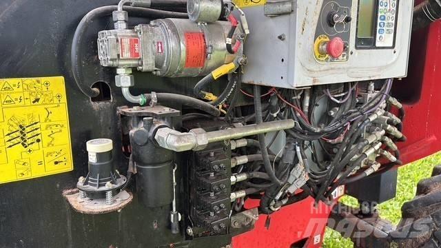 Manitou 200 ATJ Plataformas de braço compactas auto-propulsão