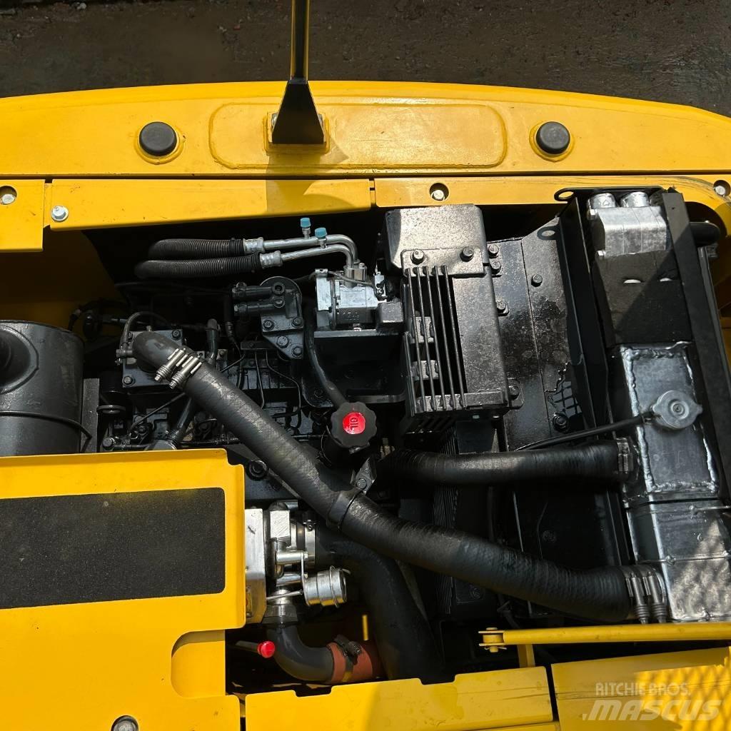 Komatsu 130 Escavadoras de rastos
