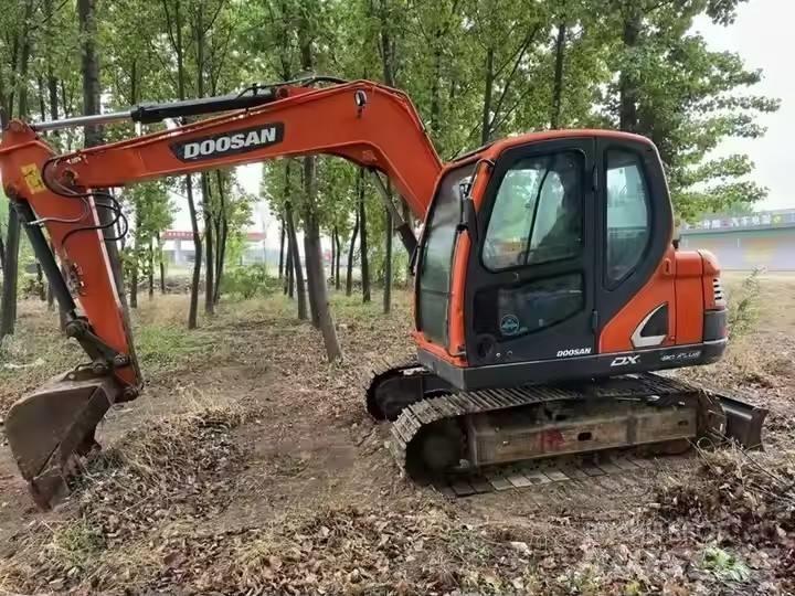 Doosan DX75 Escavadoras de rastos