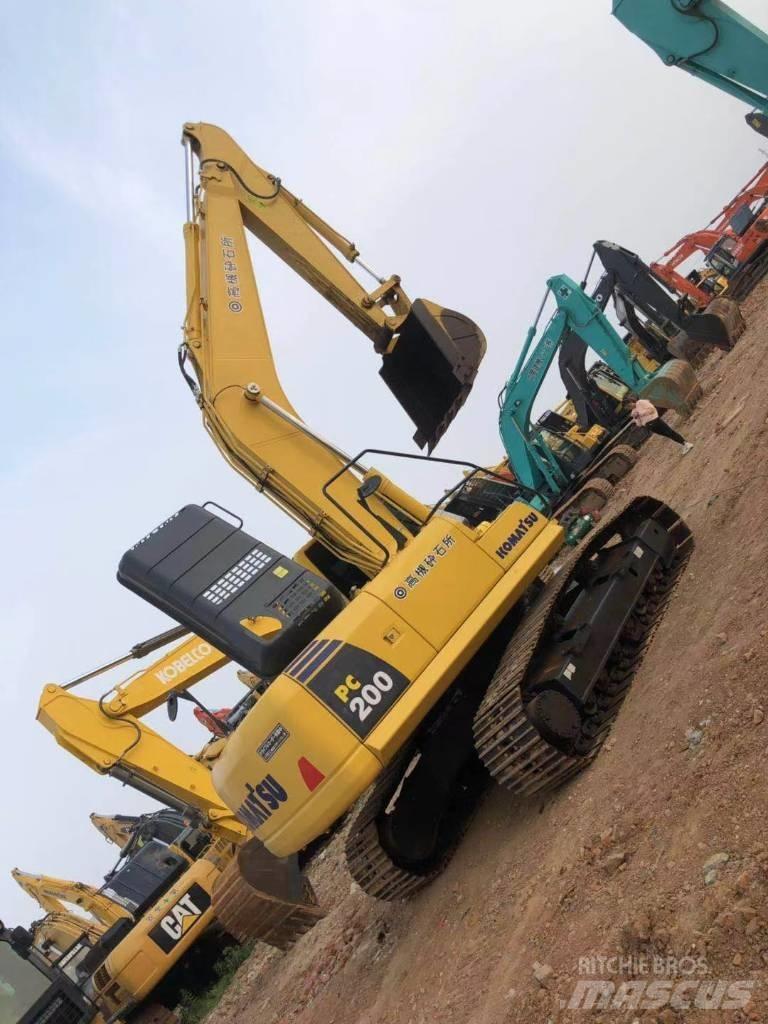 Komatsu 200-8 Escavadoras de rastos