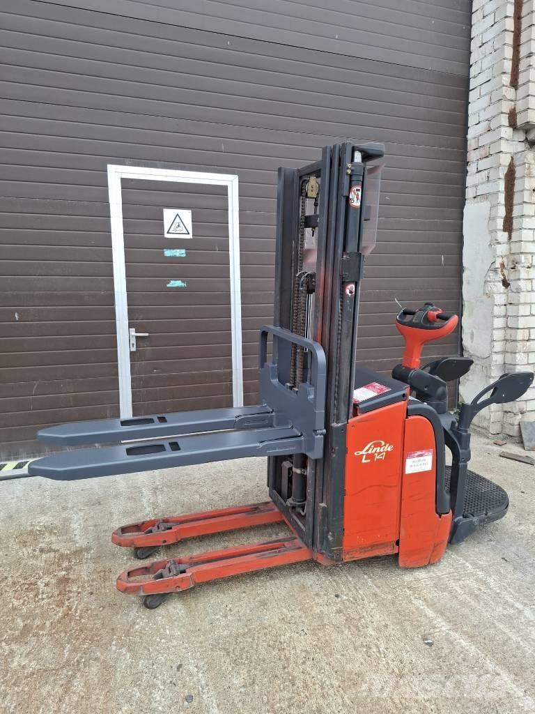 Linde L 14 AP Self propelled stackers