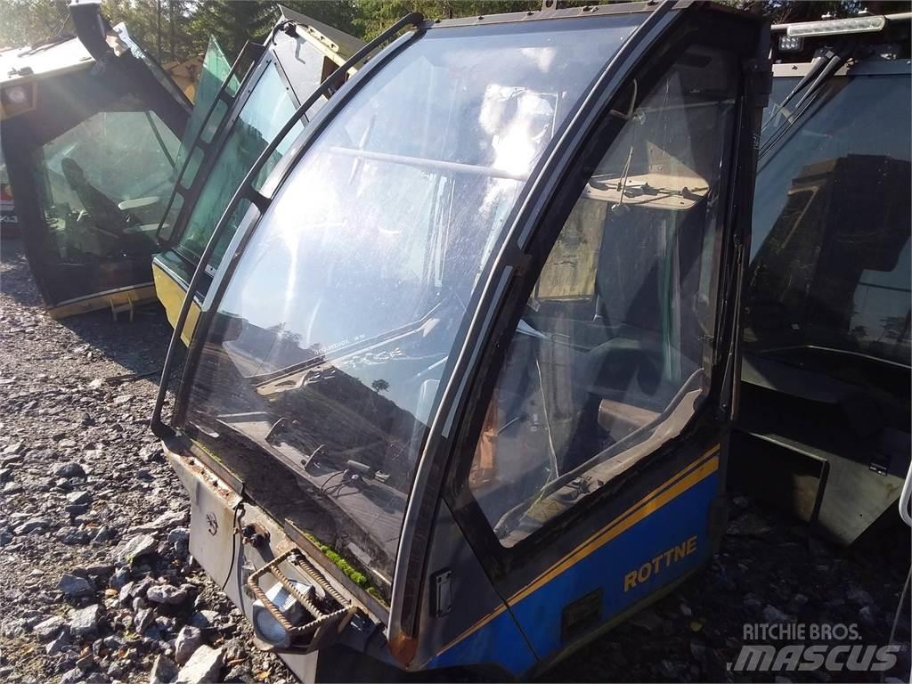 Rottne H20 Cabines e interior