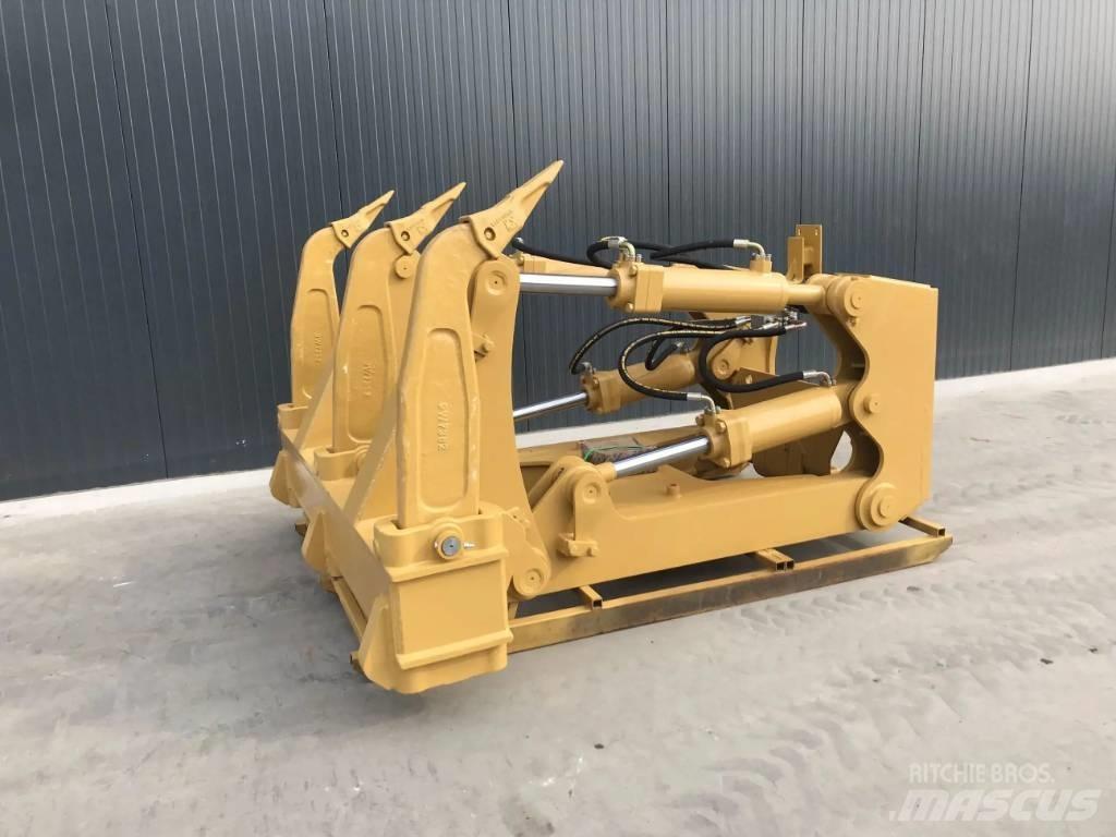 CAT D7 Escarificadores