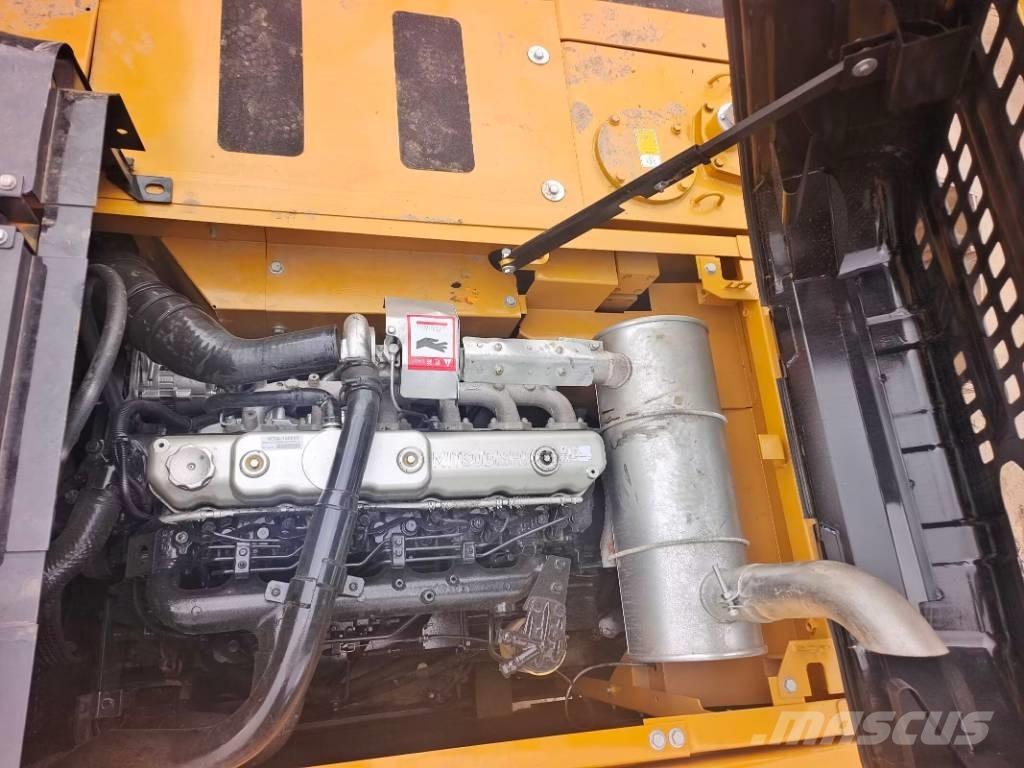 Sany SY 215 C Escavadoras de rastos