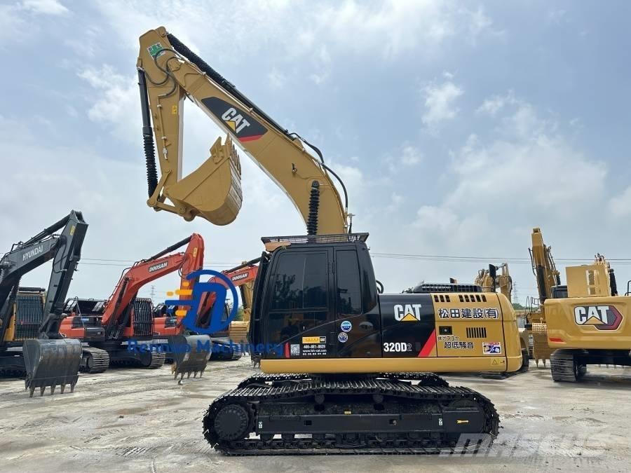 CAT 320 D2 Escavadoras de rastos