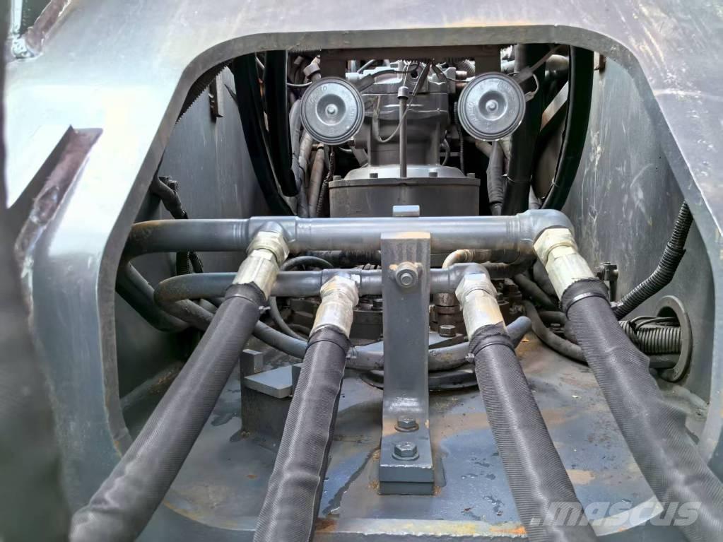 Hitachi ZX 240 HG Escavadoras de rastos