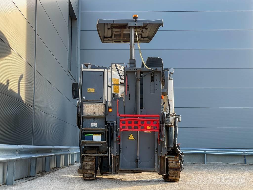 Wirtgen W 100 F Fresadoras de asfalto