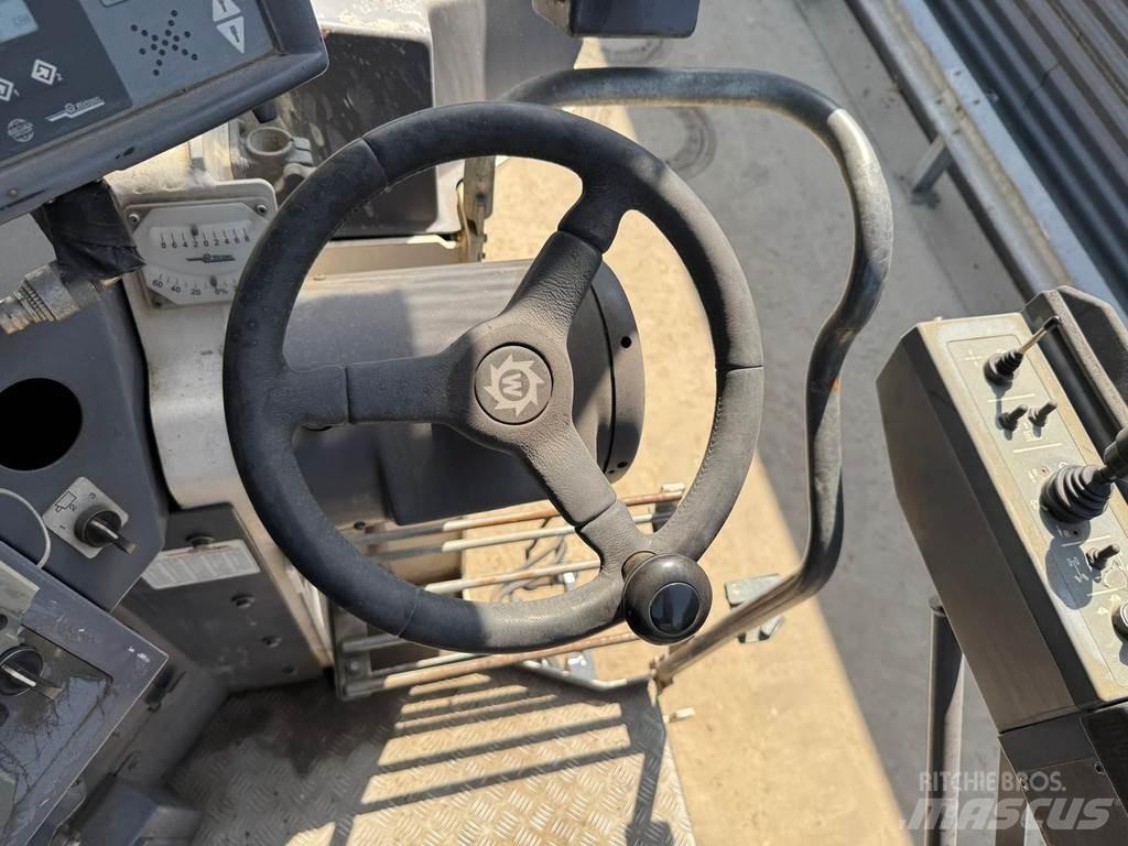 Wirtgen W 150 Fresadoras de asfalto