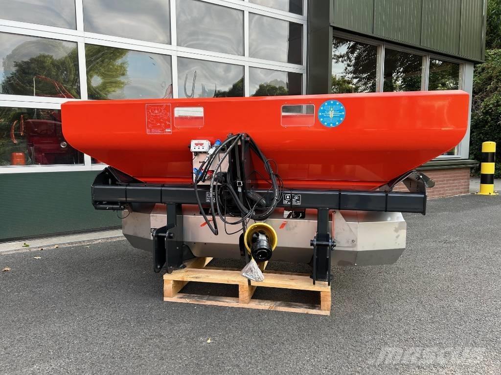 Kubota DSM 1100 Espalhadores de minério