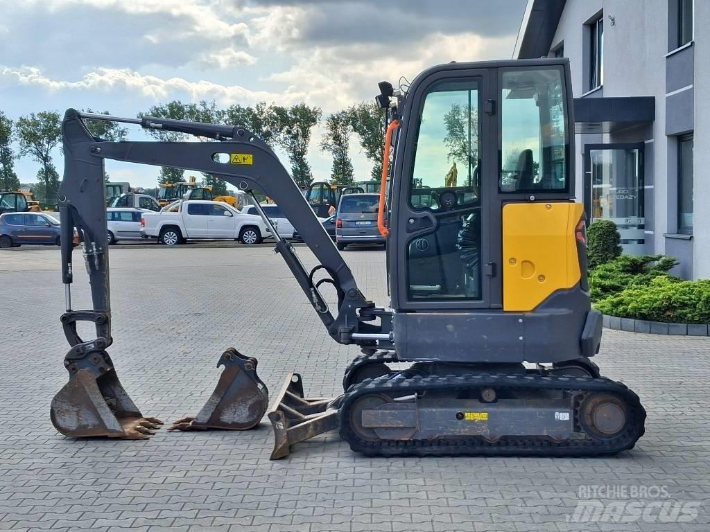 Volvo ECR 25 D Mini Escavadoras <7t