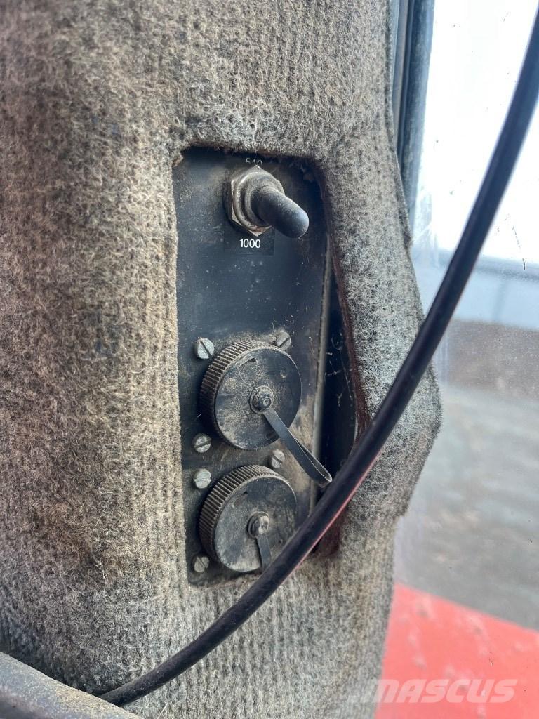 Massey Ferguson 3690 Tratores Agrícolas usados