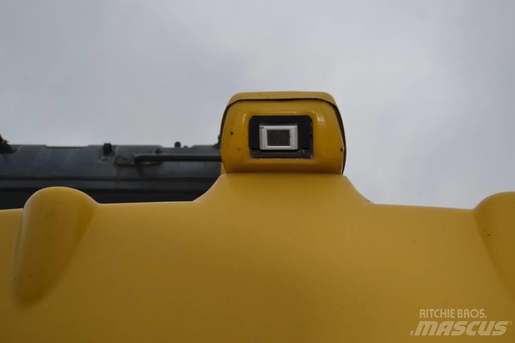 Komatsu PC 138 US-10 Escavadoras de rastos
